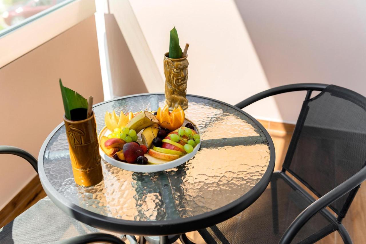 Megusta Suites Теологос Екстер'єр фото