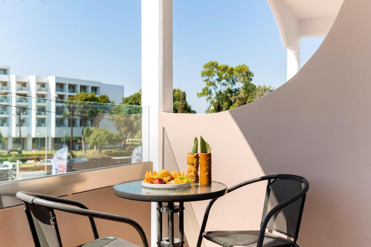 Megusta Suites Теологос Екстер'єр фото